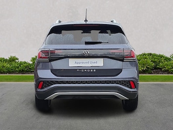 Used Volkswagen T-Cross 2024 for sale - 77872102: Photo