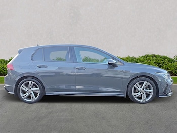 Used Volkswagen Golf 2022 for sale - 75975389: Photo