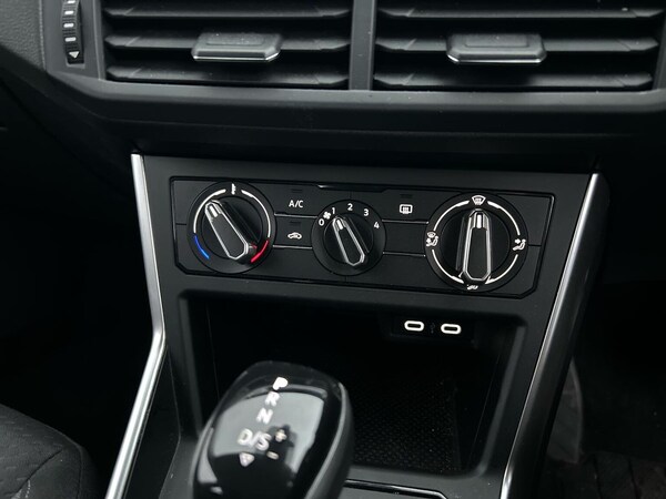 Used Volkswagen Polo 2024 for sale - 76211965: Photo 12