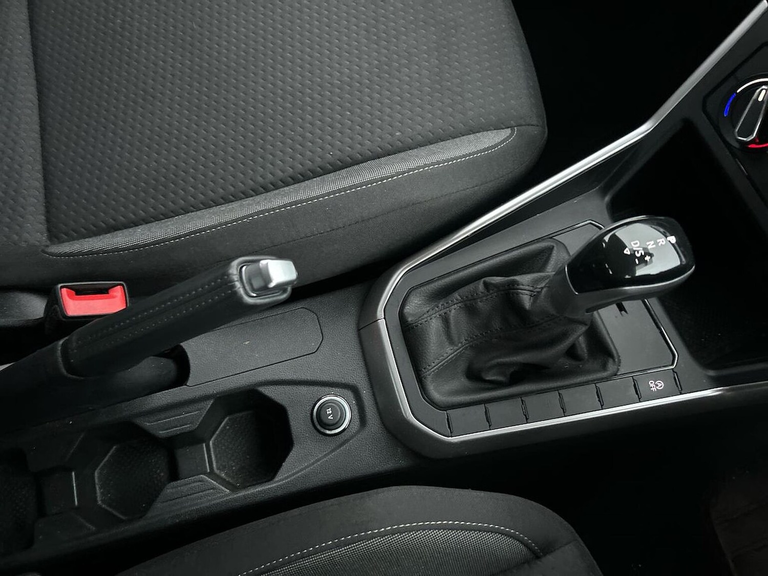 Used Volkswagen Polo 2024 for sale - 76211965: Photo 13