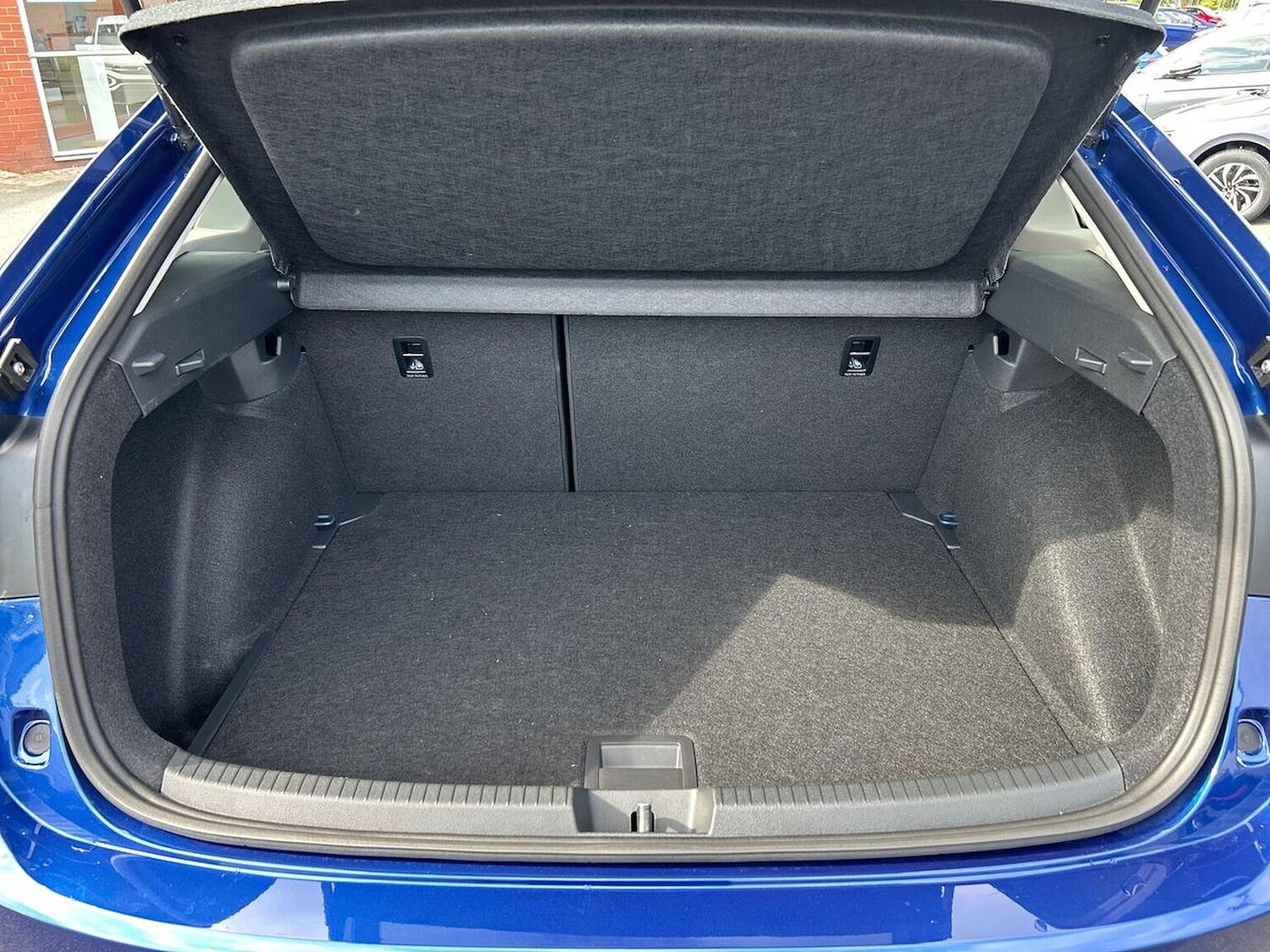 Used Volkswagen Taigo 2025 for sale - 76127165: Photo 17