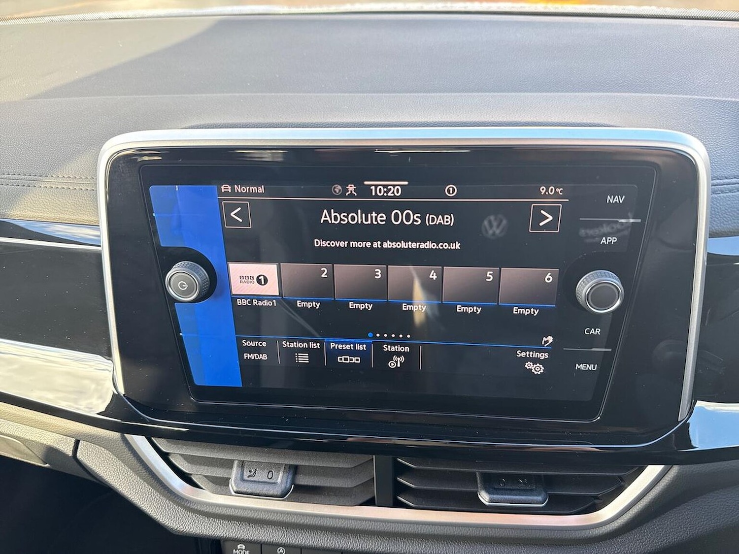 Used Volkswagen T-Roc 2025 for sale - 76444492: Photo 11