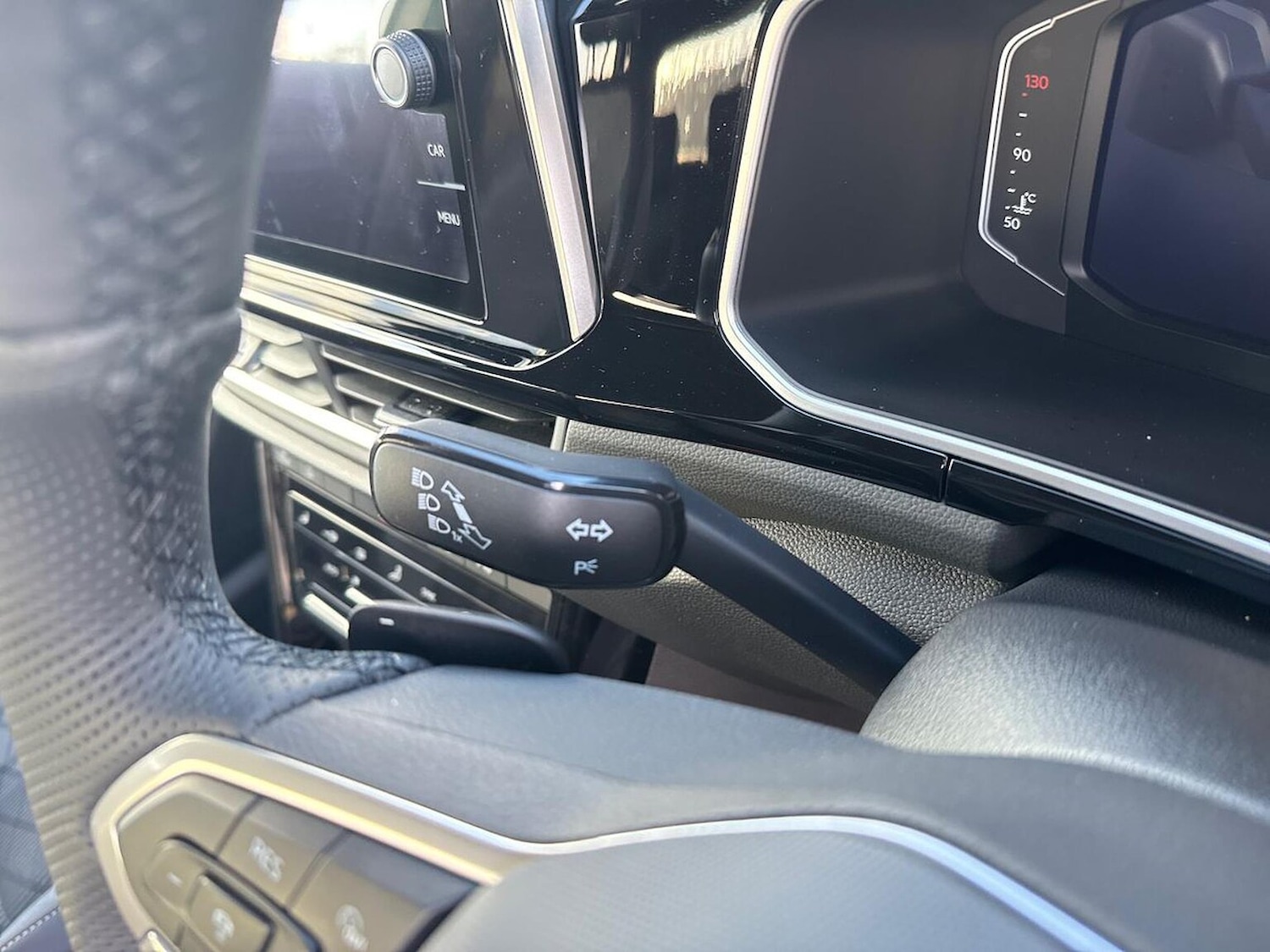 Used Volkswagen T-Roc 2025 for sale - 76444492: Photo 29