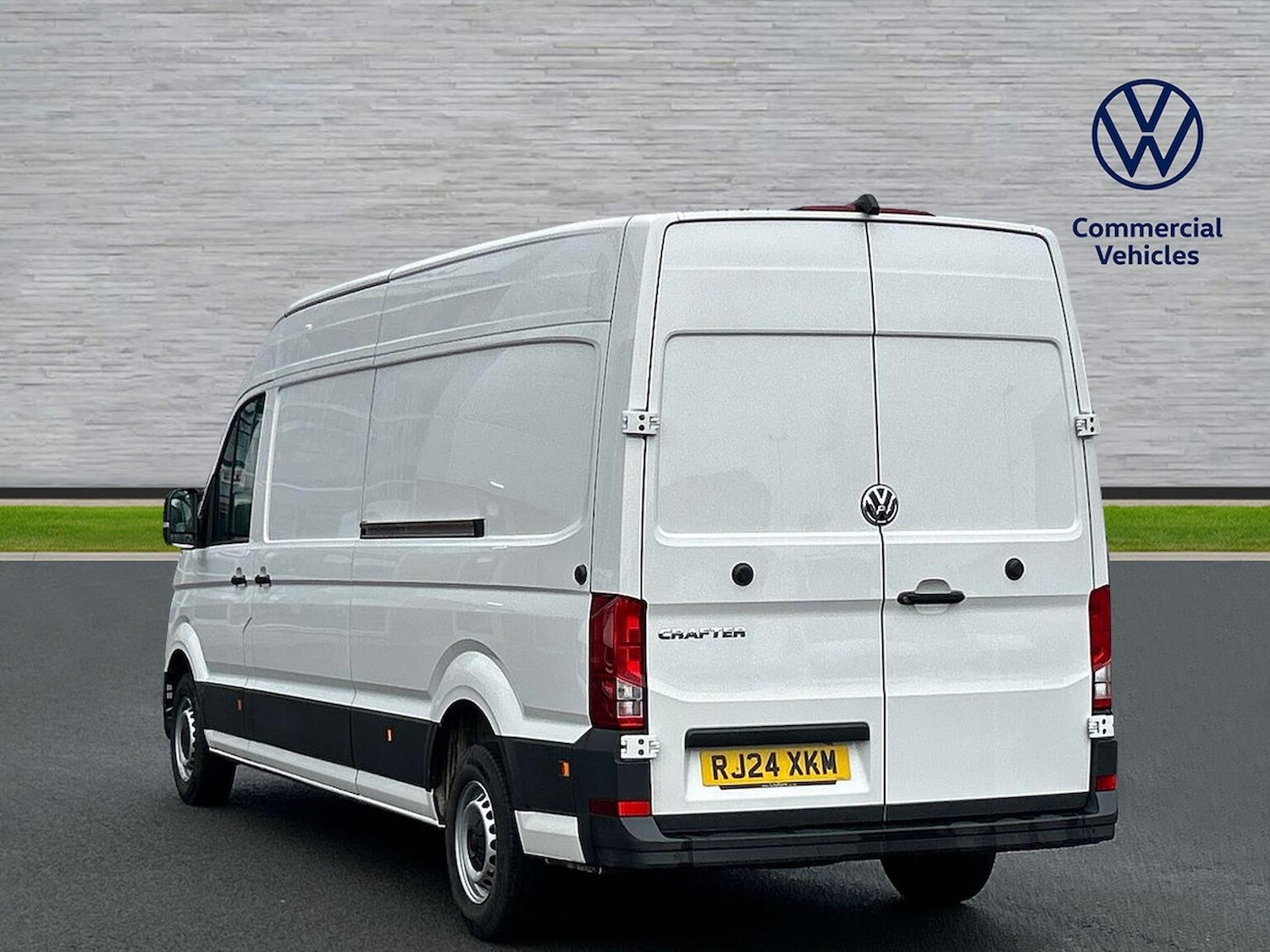 Used Volkswagen Crafter 2024 for sale - 76237093: Photo 2