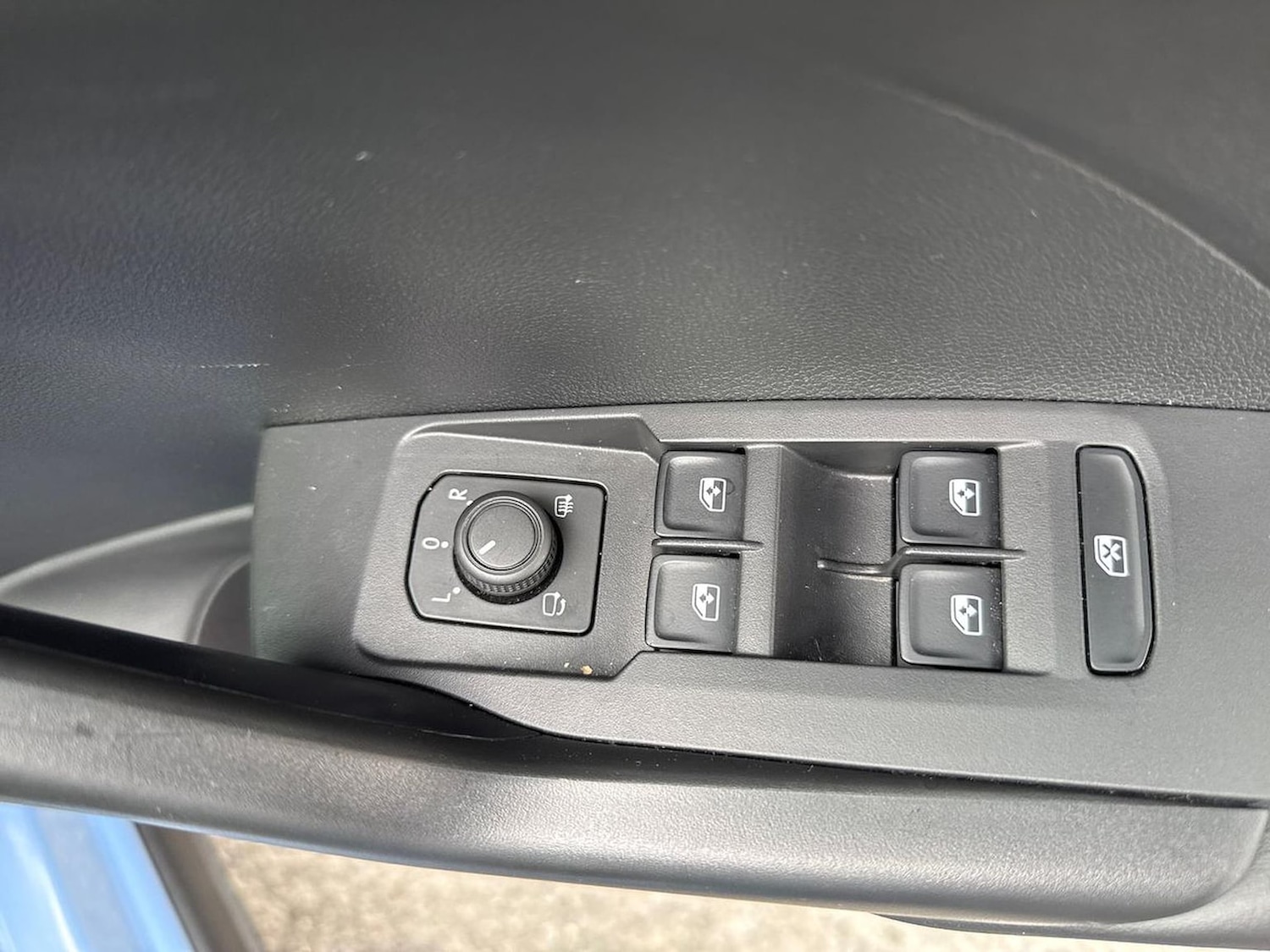 Used Volkswagen T-Cross 2024 for sale - 76179026: Photo 21