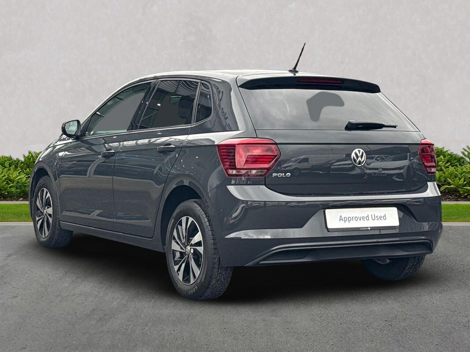 Used Volkswagen Polo 2020 for sale - 76477344: Photo 2