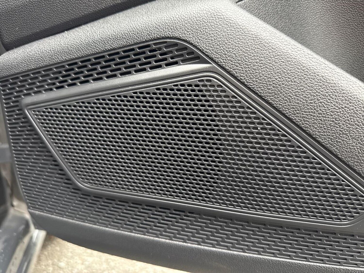 Used Volkswagen Polo 2020 for sale - 76477344: Photo 30