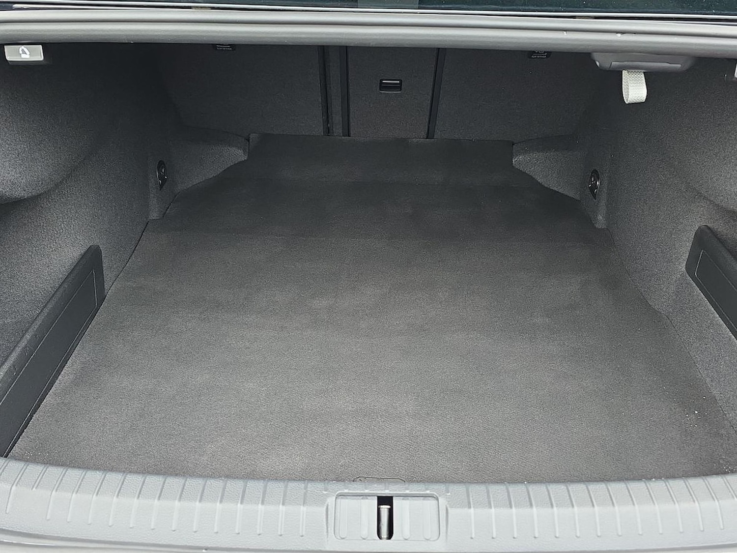 Used Volkswagen Passat 2020 for sale - 76583215: Photo 17