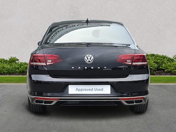 Used Volkswagen Passat 2020 for sale - 76583215: Photo