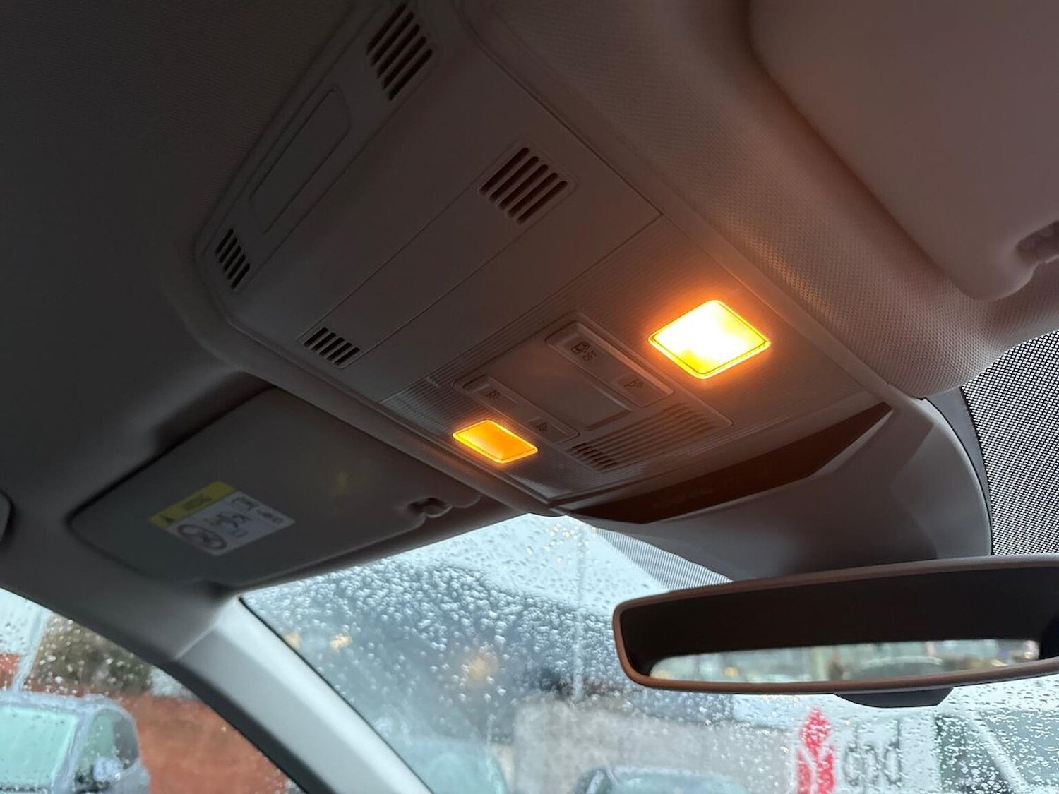 Used Volkswagen T-Roc 2020 for sale - 76547669: Photo 14