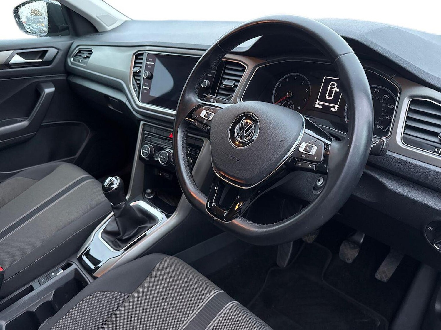 Used Volkswagen T-Roc 2020 for sale - 76547669: Photo 15