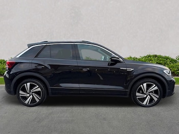 Used Volkswagen T-Roc 2023 for sale - 76030361: Photo 3
