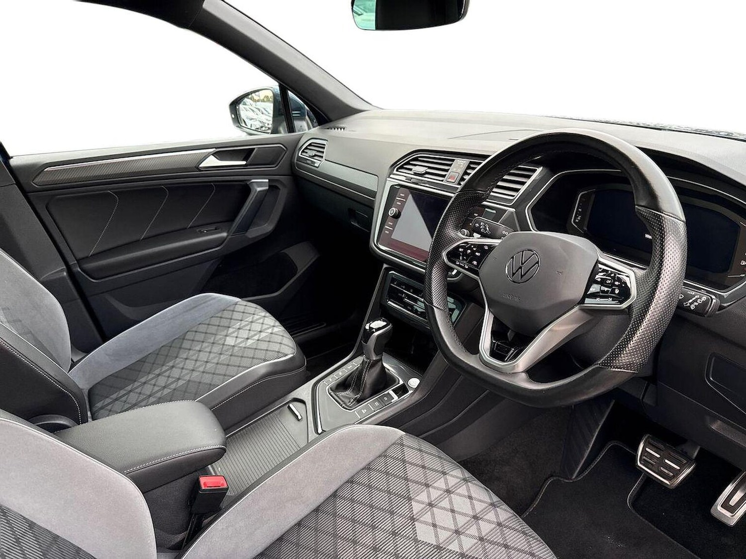 Used Volkswagen Tiguan 2021 for sale - 76316696: Photo 15