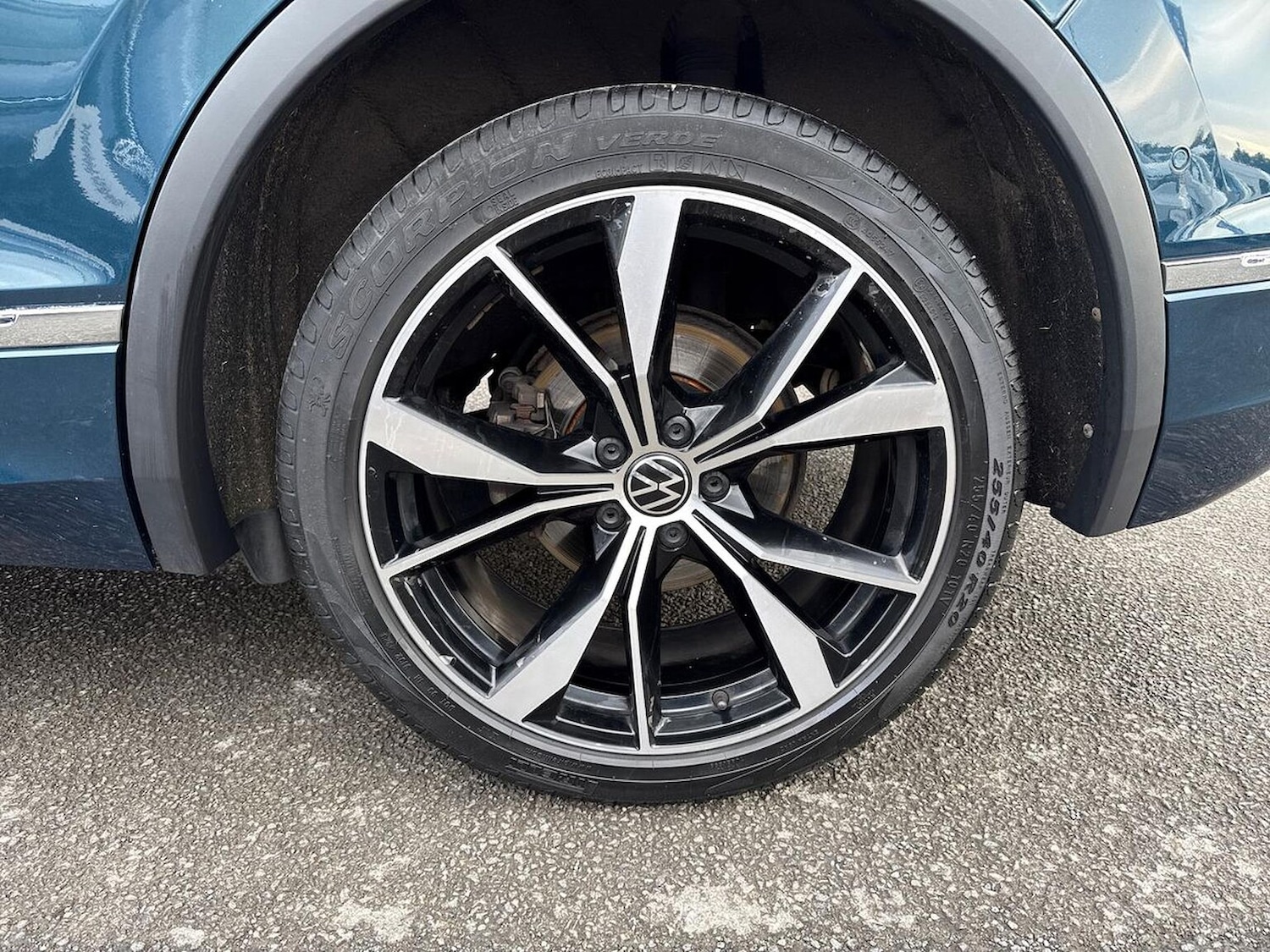 Used Volkswagen Tiguan 2021 for sale - 76316696: Photo 6