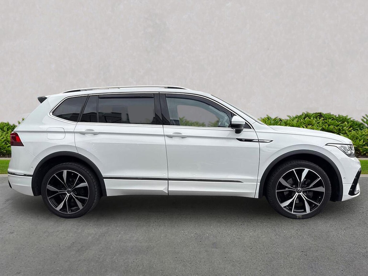 Used Volkswagen Tiguan Allspace 2022 for sale - 76504963: Photo 3