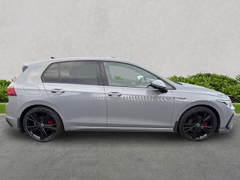 Used Volkswagen Golf 2024 for sale - 76725825: Photo