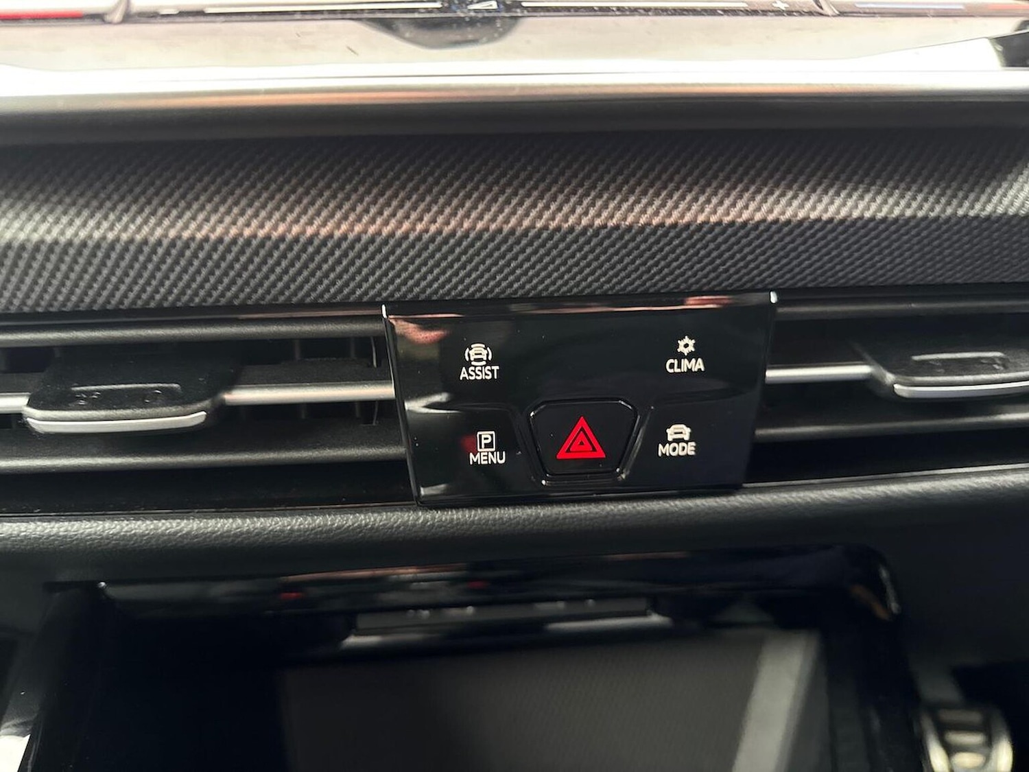 Used Volkswagen Golf 2024 for sale - 76547692: Photo 12