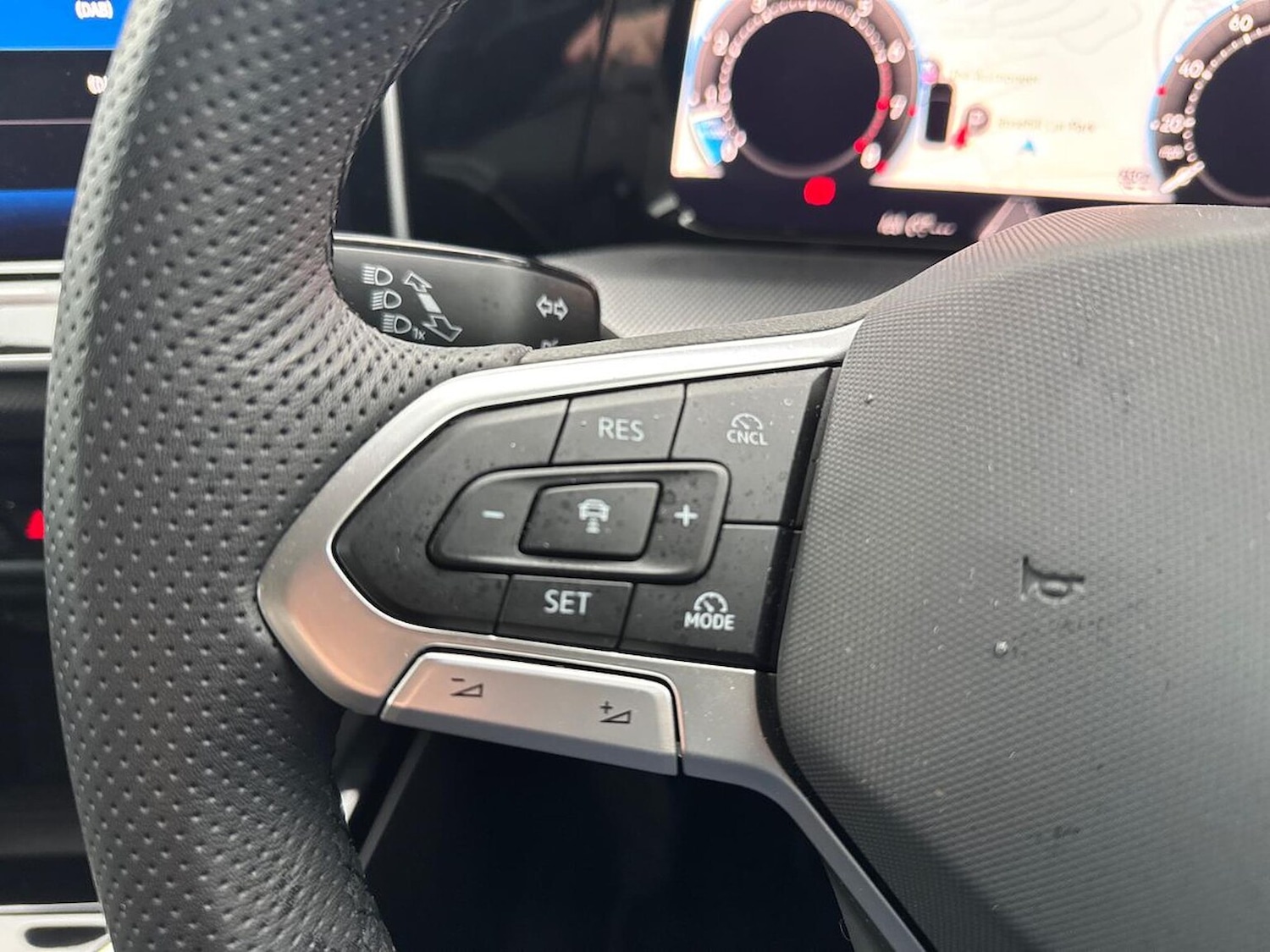 Used Volkswagen Golf 2024 for sale - 76547692: Photo 27