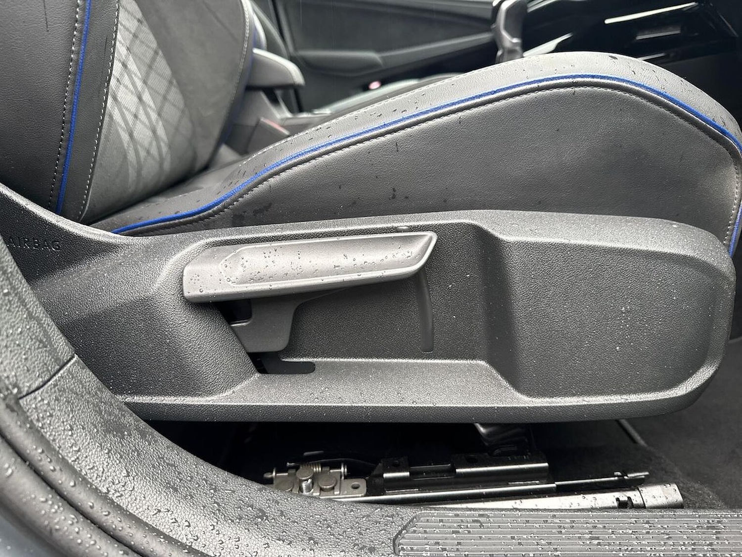 Used Volkswagen Golf 2024 for sale - 76547692: Photo 30