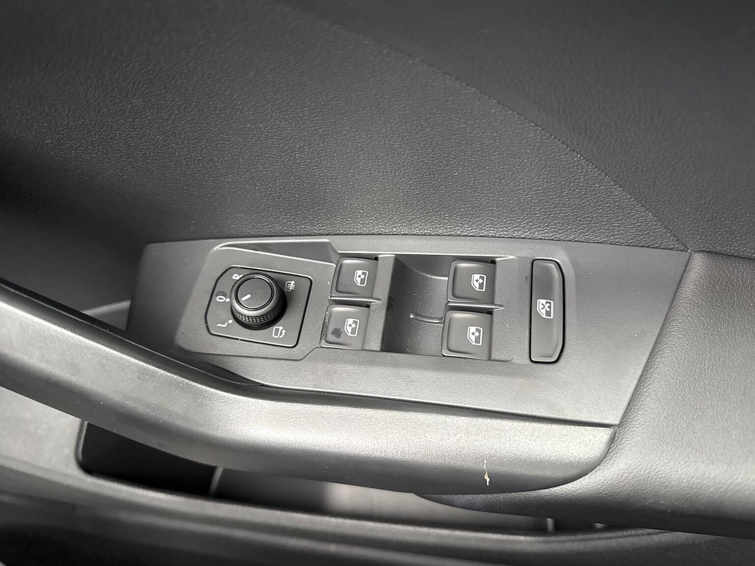Used Volkswagen T-Cross 2025 for sale - 76157190: Photo 21