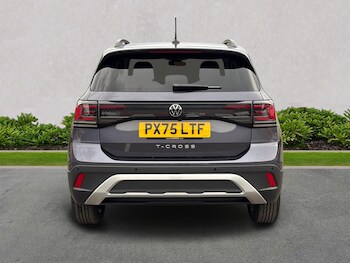 Used Volkswagen T-Cross 2025 for sale - 76157190: Photo 4