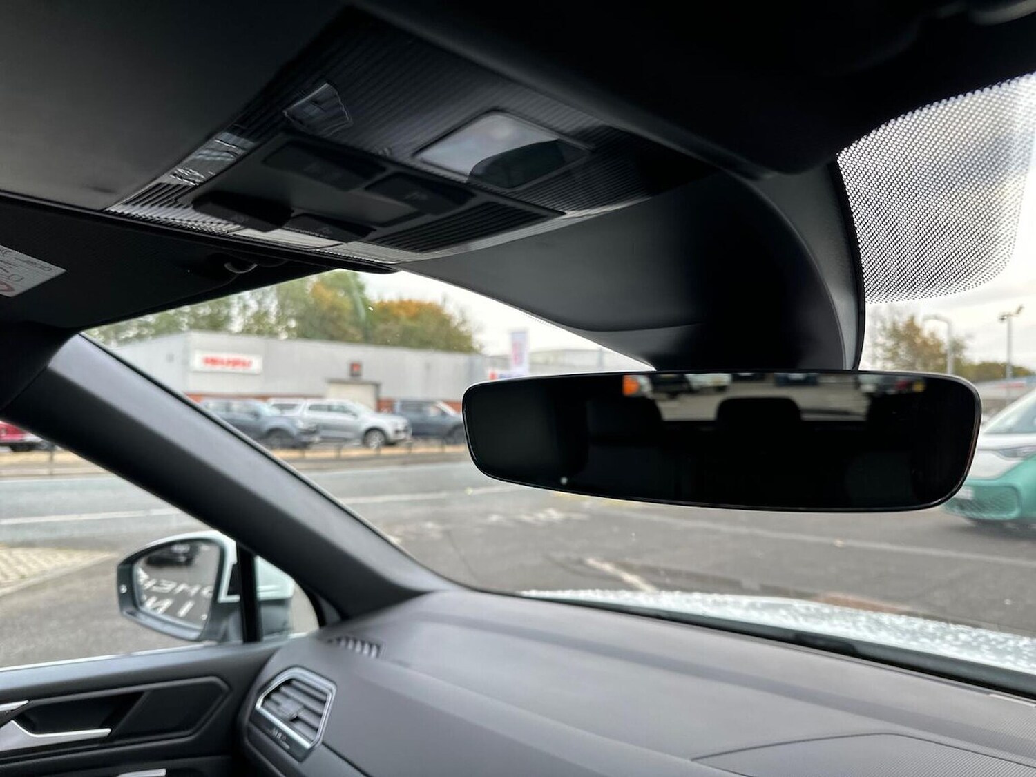 Used Volkswagen Tiguan Allspace 2025 for sale - 76316700: Photo 14