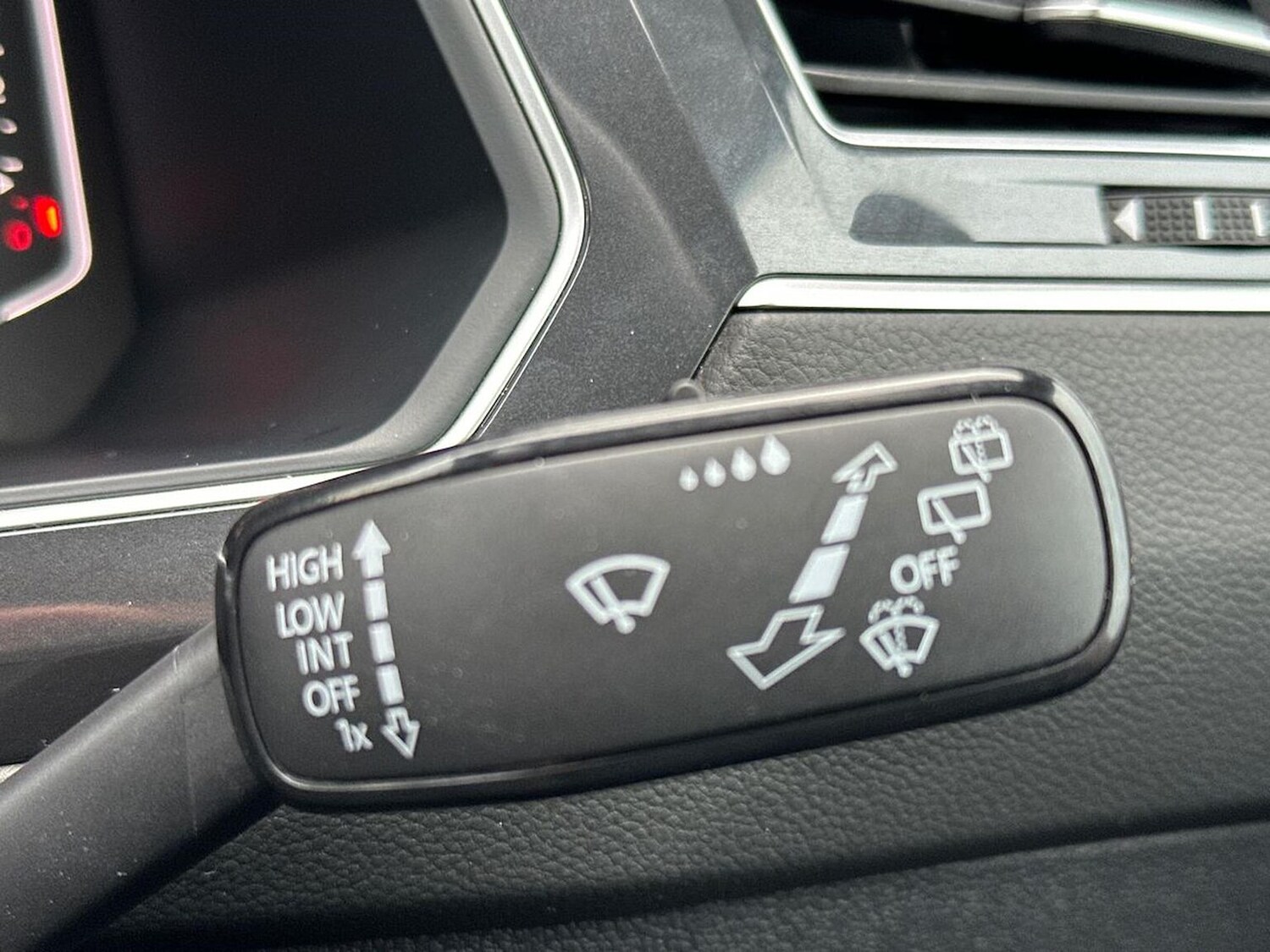 Used Volkswagen Tiguan Allspace 2025 for sale - 76316700: Photo 28