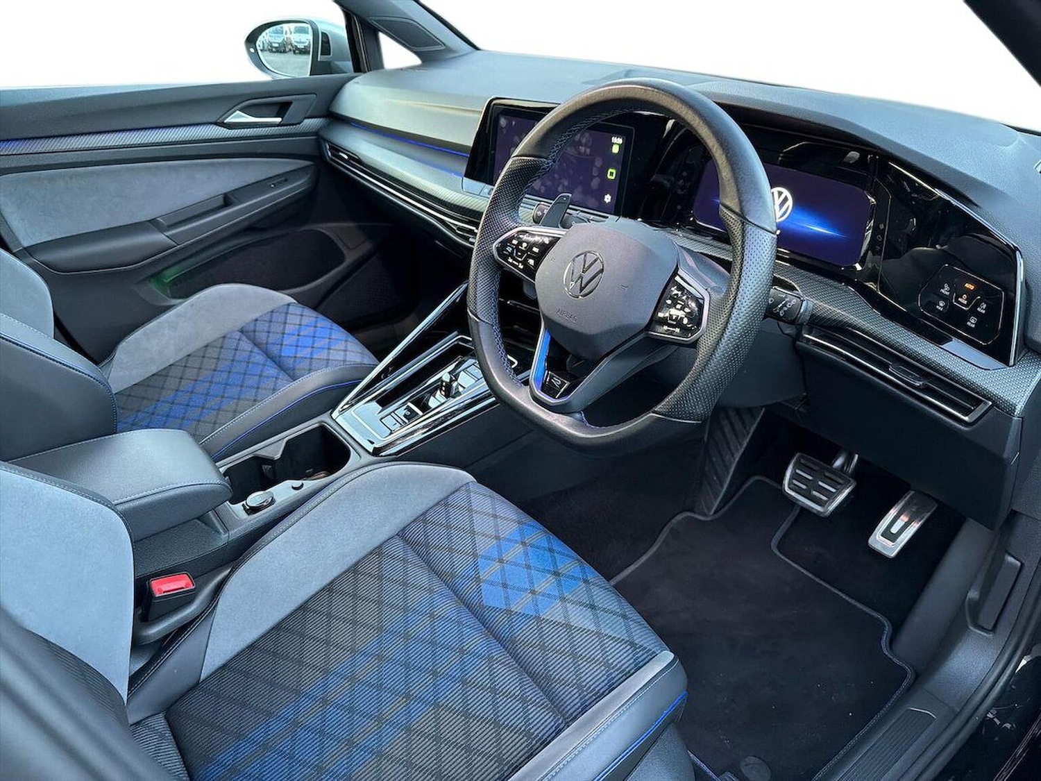 Used Volkswagen Golf 2023 for sale - 77034572: Photo 17