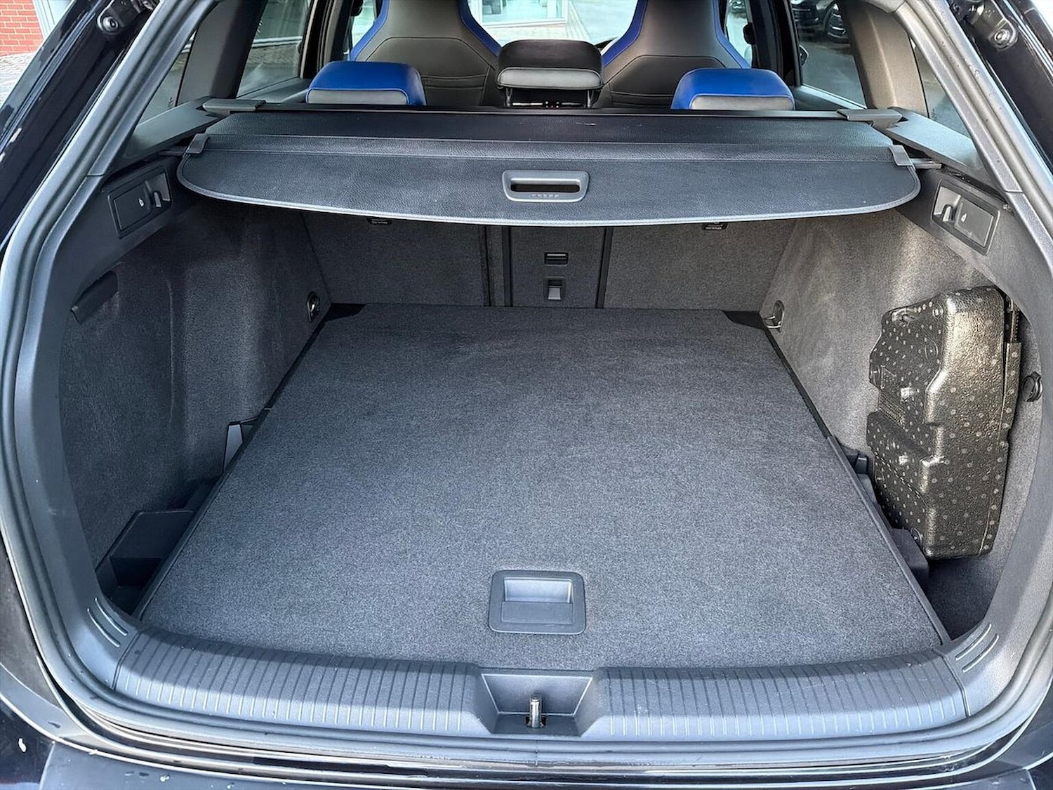 Used Volkswagen Golf 2023 for sale - 77034572: Photo 19