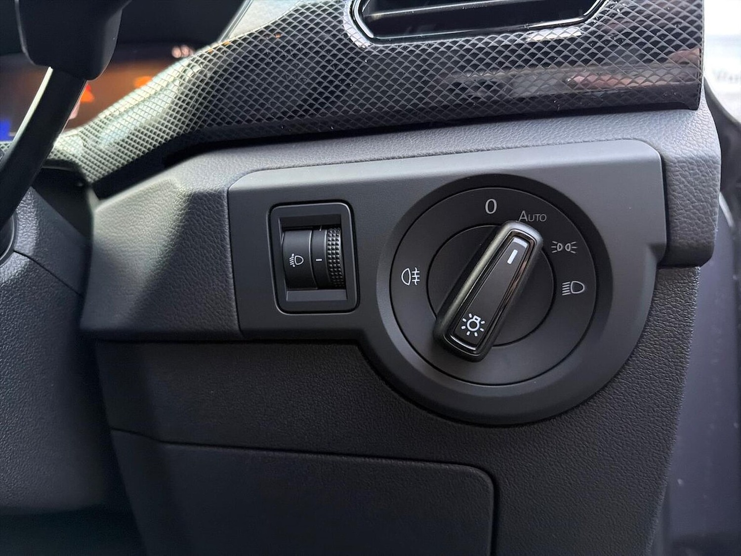 Used Volkswagen T-Cross 2025 for sale - 77650295: Photo 24