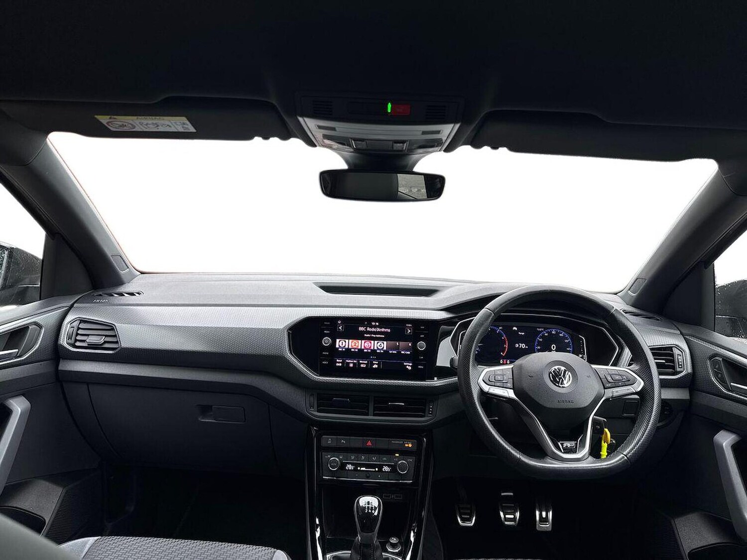 Used Volkswagen T-Cross 2020 for sale - 76129009: Photo 8