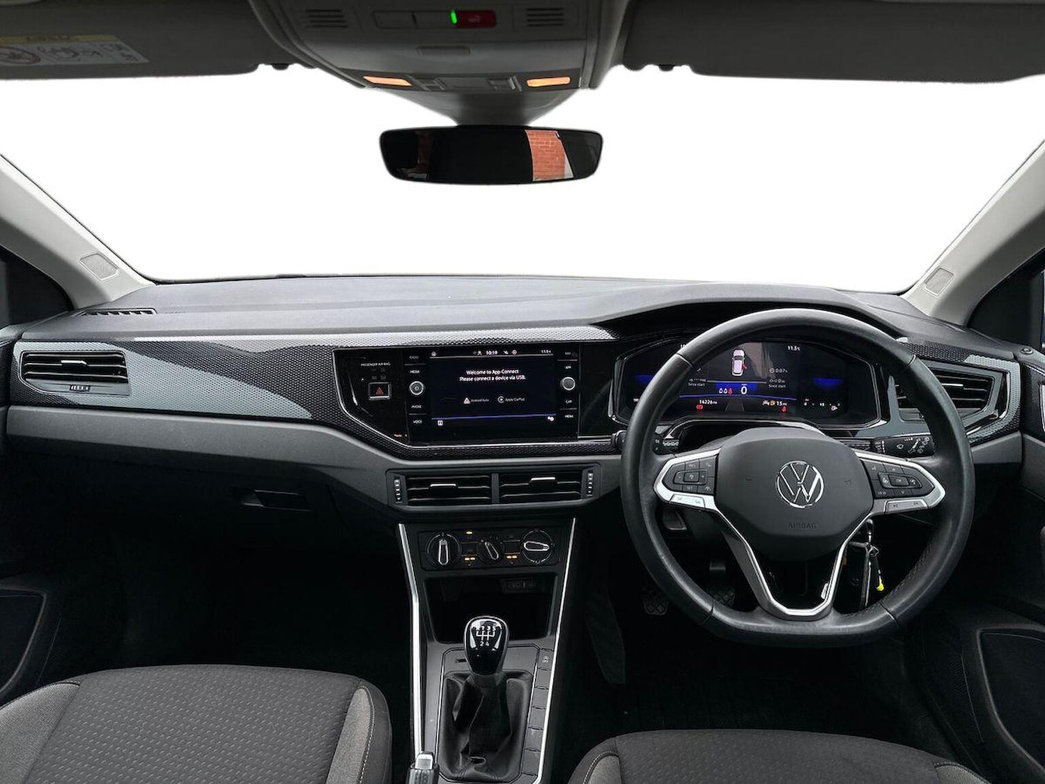 Used Volkswagen Polo 2023 for sale - 76316699: Photo 8