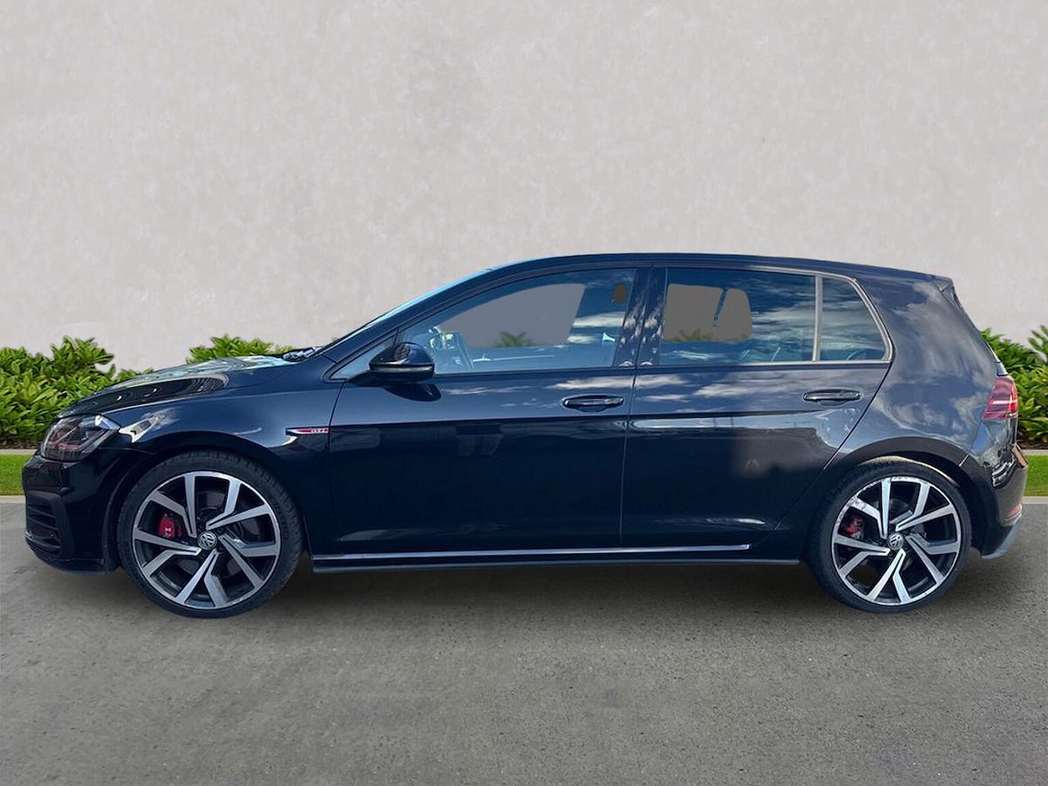 Used Volkswagen Golf 2019 for sale - 76383350: Photo 19