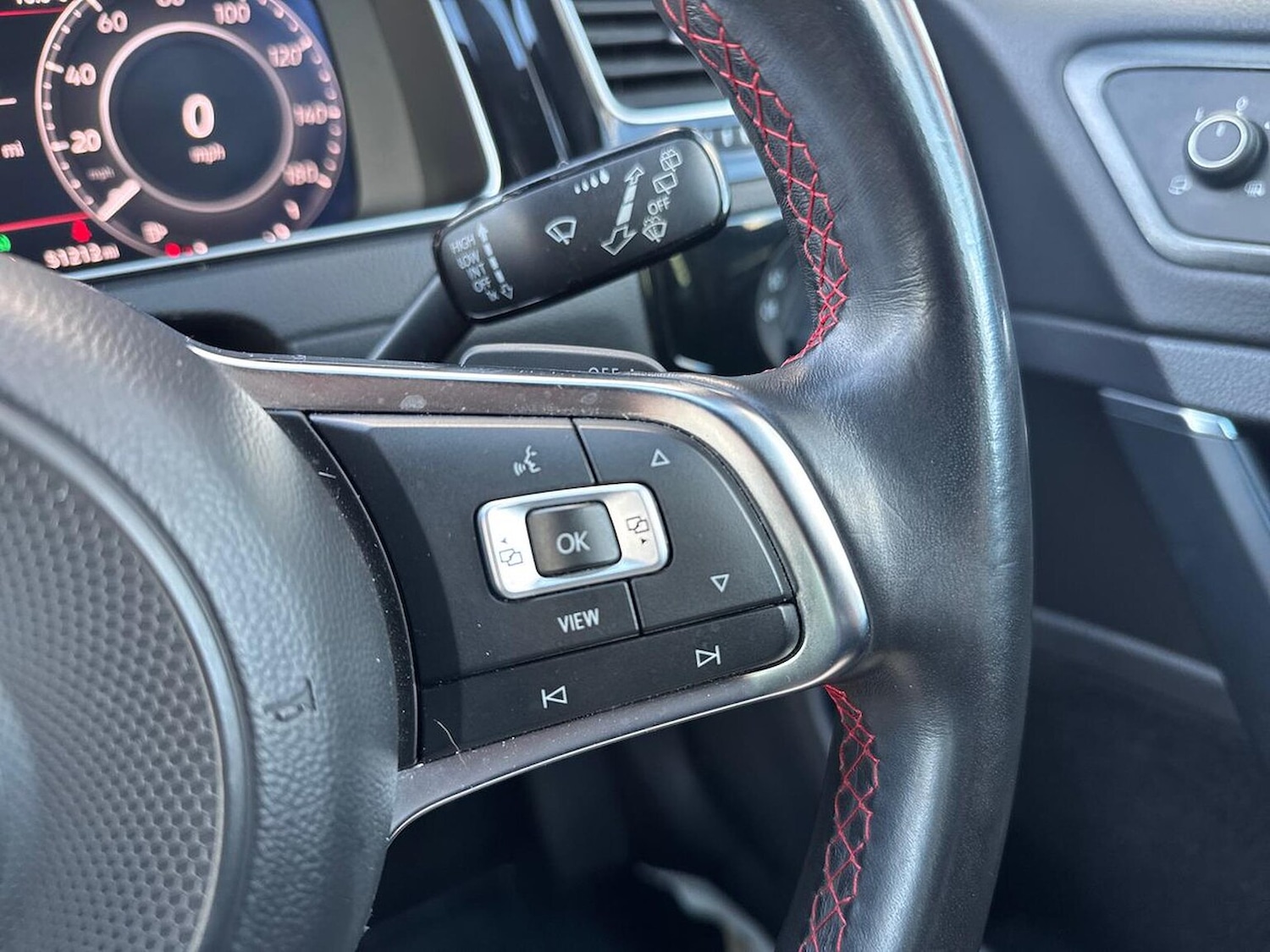 Used Volkswagen Golf 2019 for sale - 76383350: Photo 26