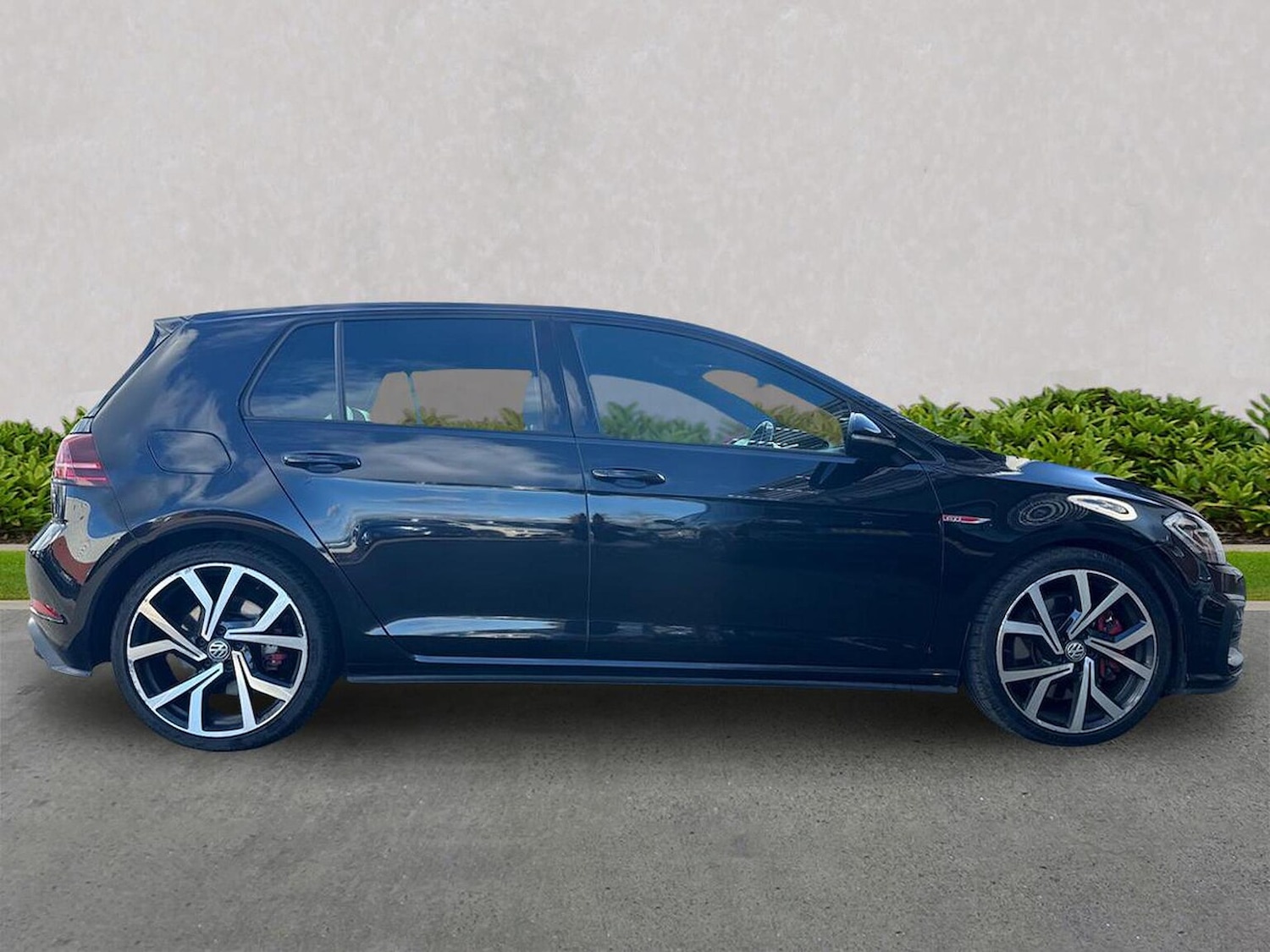 Used Volkswagen Golf 2019 for sale - 76383350: Photo 3