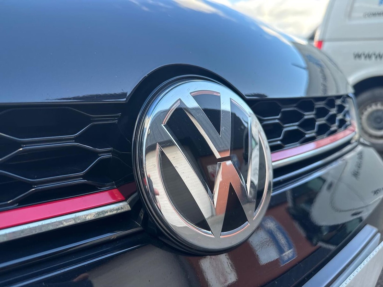 Used Volkswagen Golf 2019 for sale - 76383350: Photo 33