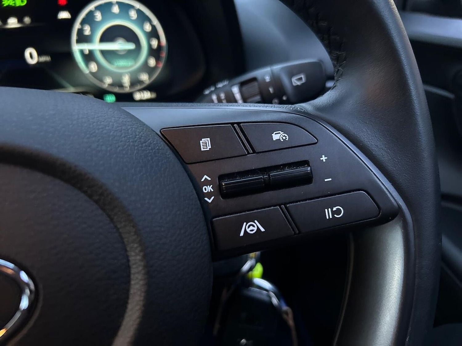 Used Hyundai BAYON 2023 for sale - 77707445: Photo 26