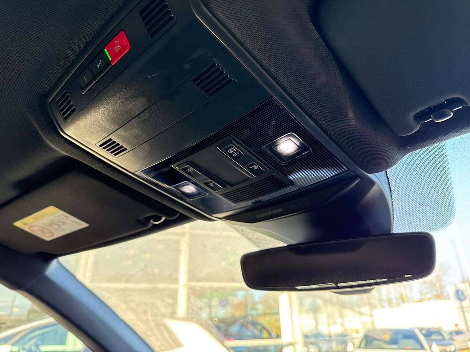 Used Volkswagen T-Roc 2022 for sale - 76628190: Photo 14