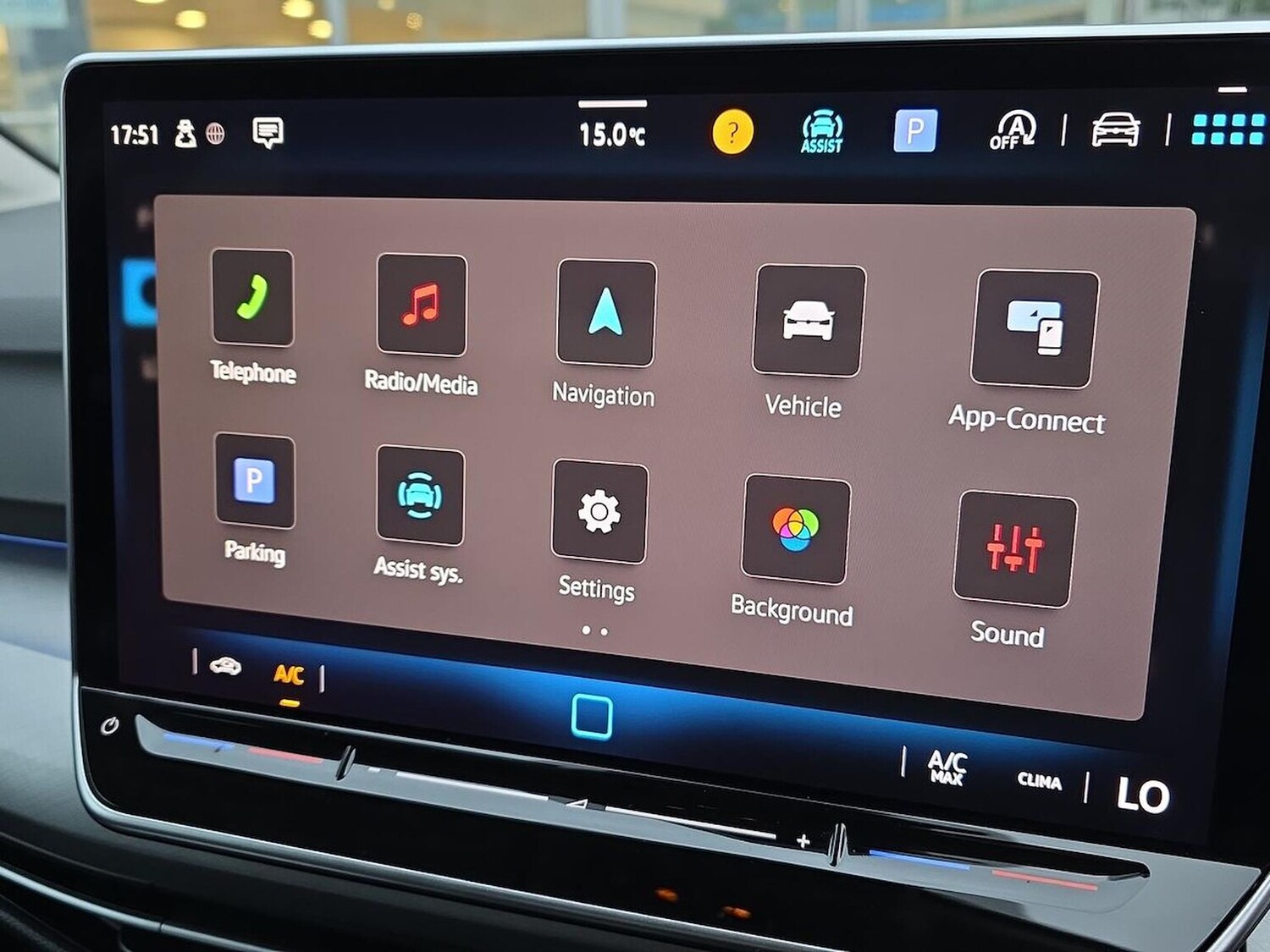 Used Volkswagen Golf 2024 for sale - 76211985: Photo 11