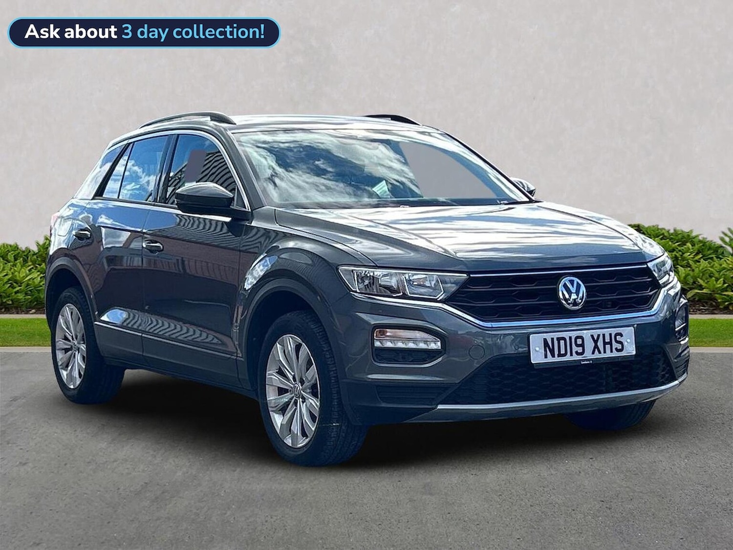 Used Volkswagen T-Roc 2019 for sale - 76023029: Photo 1