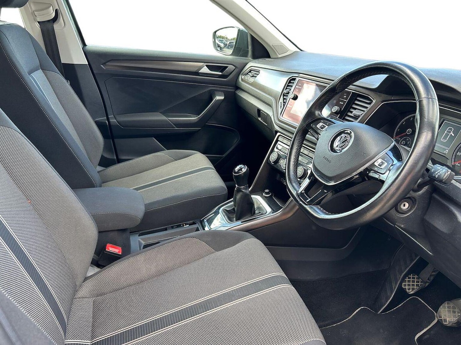 Used Volkswagen T-Roc 2019 for sale - 76023029: Photo 15