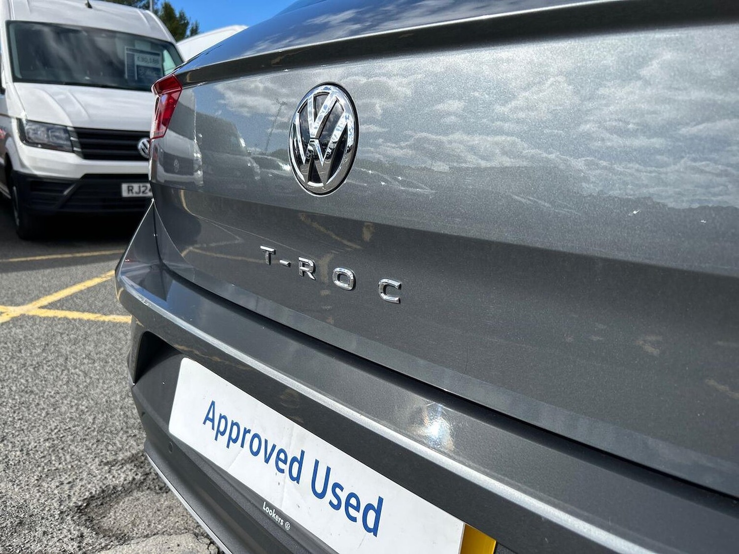Used Volkswagen T-Roc 2019 for sale - 76023029: Photo 33