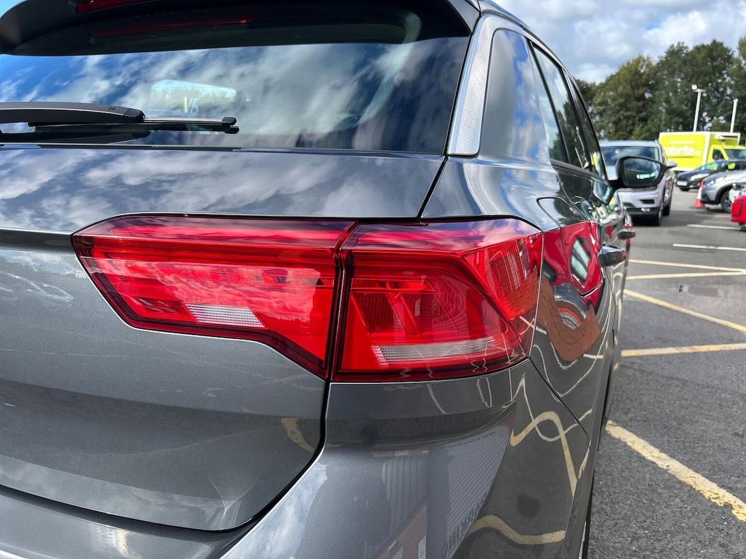 Used Volkswagen T-Roc 2019 for sale - 76023029: Photo 34
