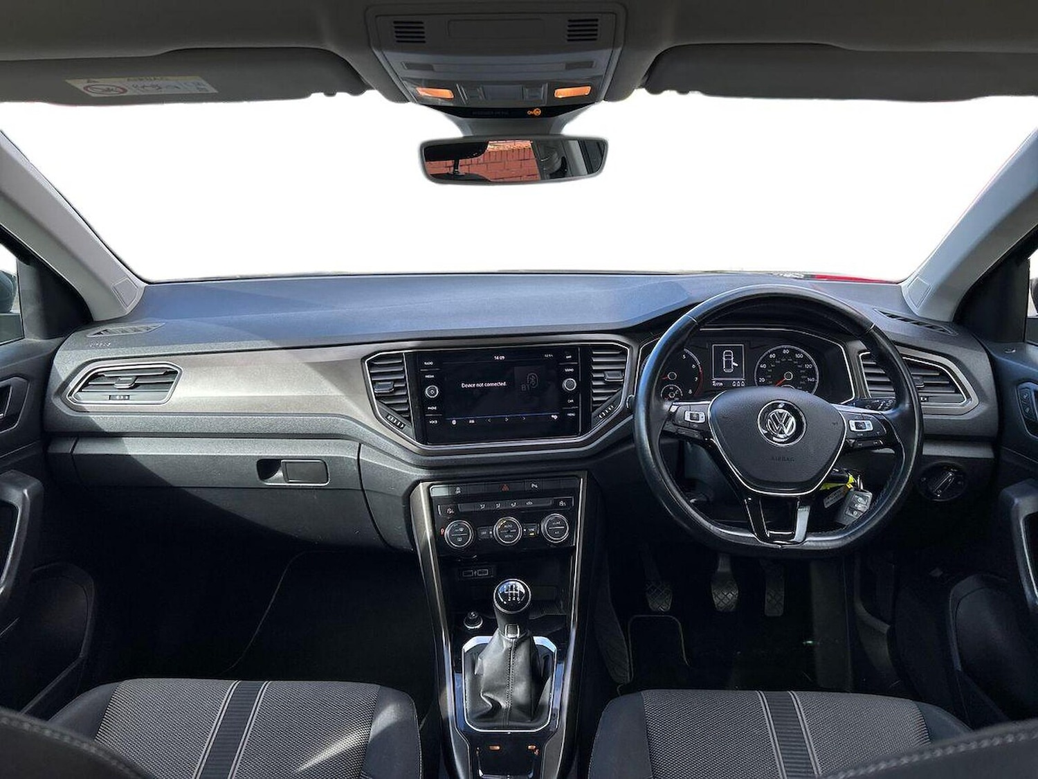 Used Volkswagen T-Roc 2019 for sale - 76023029: Photo 8