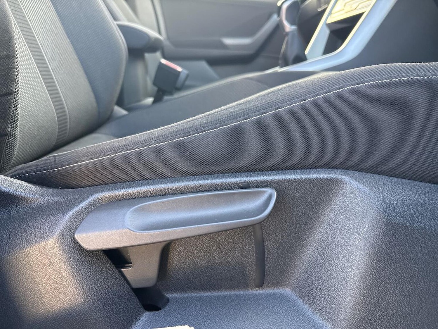 Used Volkswagen T-Roc 2023 for sale - 76439779: Photo 29