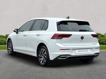 Used Volkswagen Golf 2022 for sale - 76107127: Photo