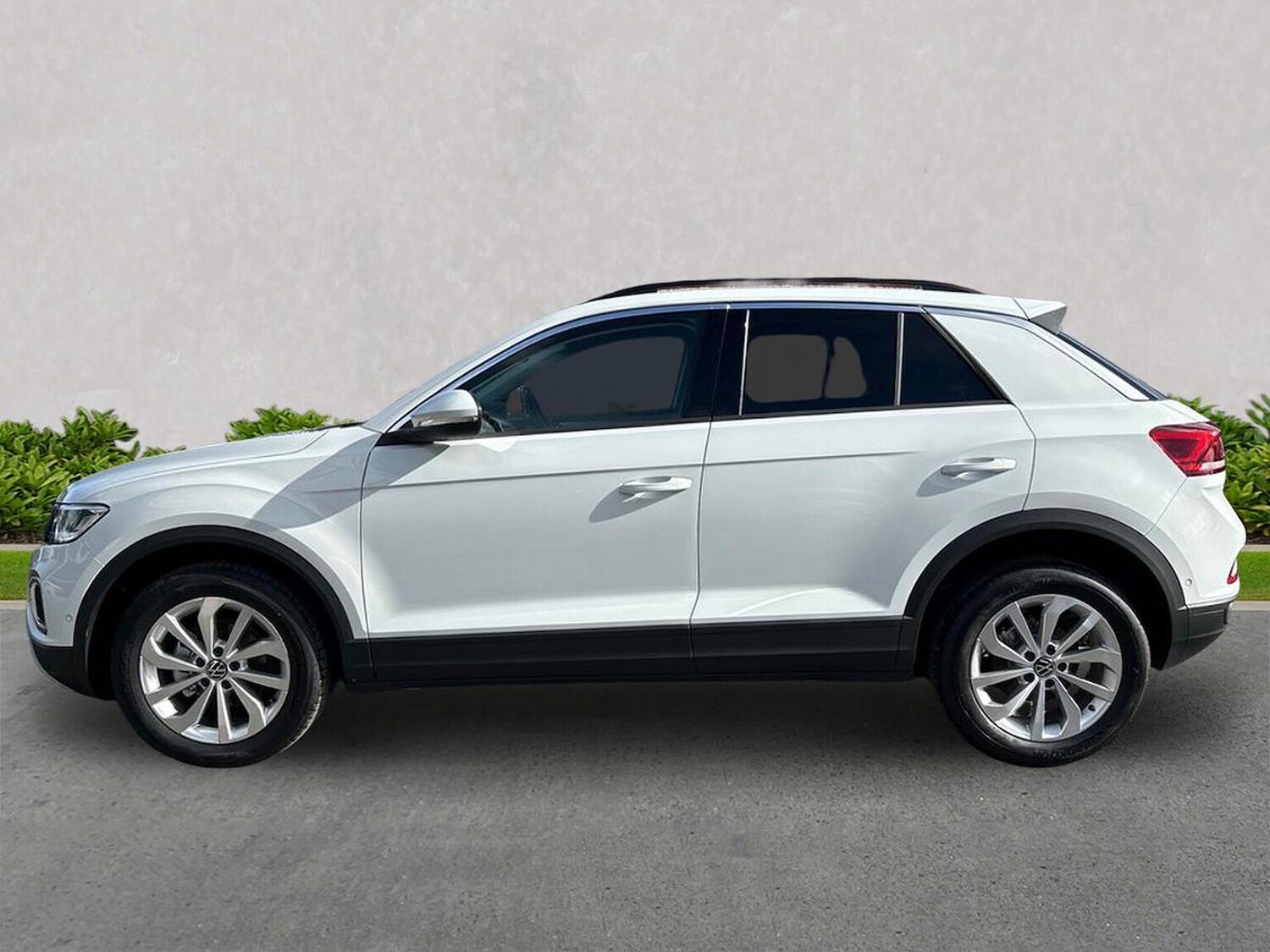 Used Volkswagen T-Roc 2025 for sale - 76212022: Photo 19