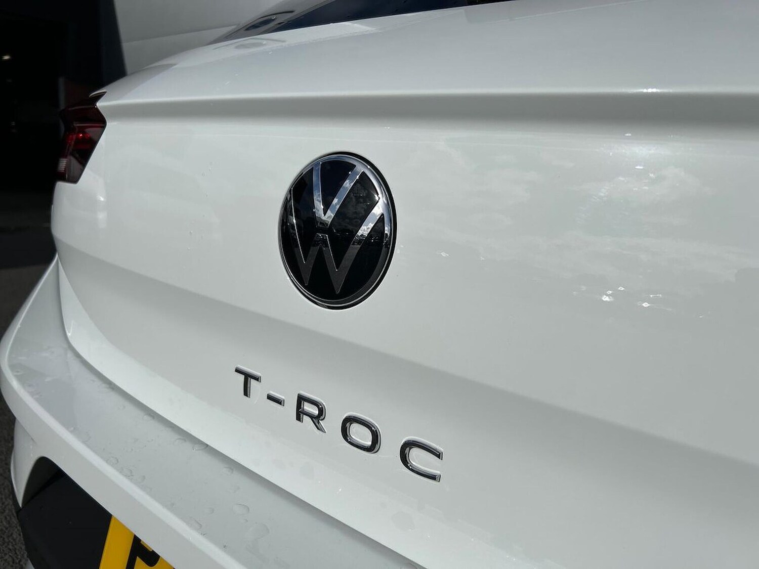 Used Volkswagen T-Roc 2025 for sale - 76212022: Photo 32