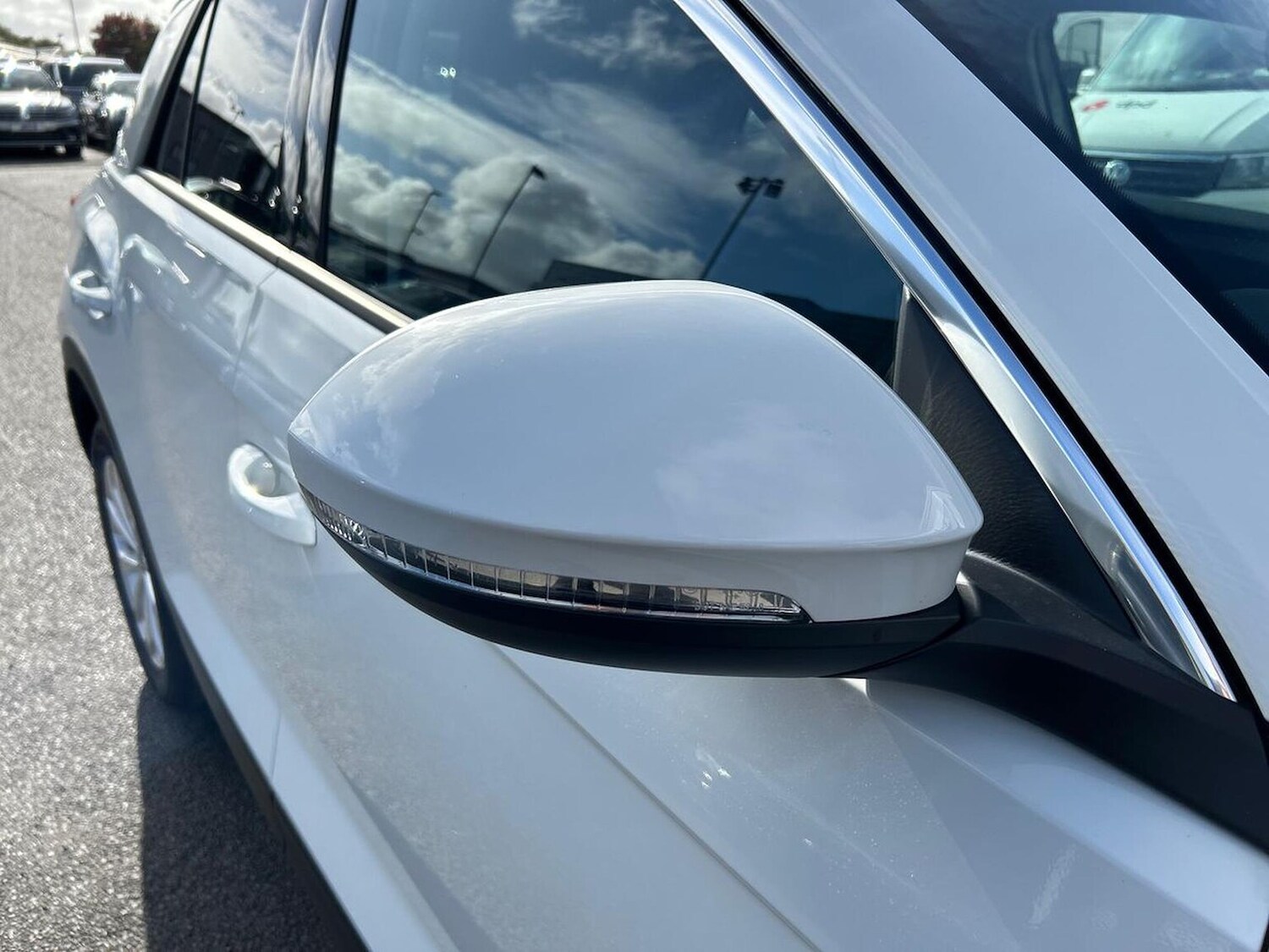 Used Volkswagen T-Roc 2025 for sale - 76212022: Photo 35