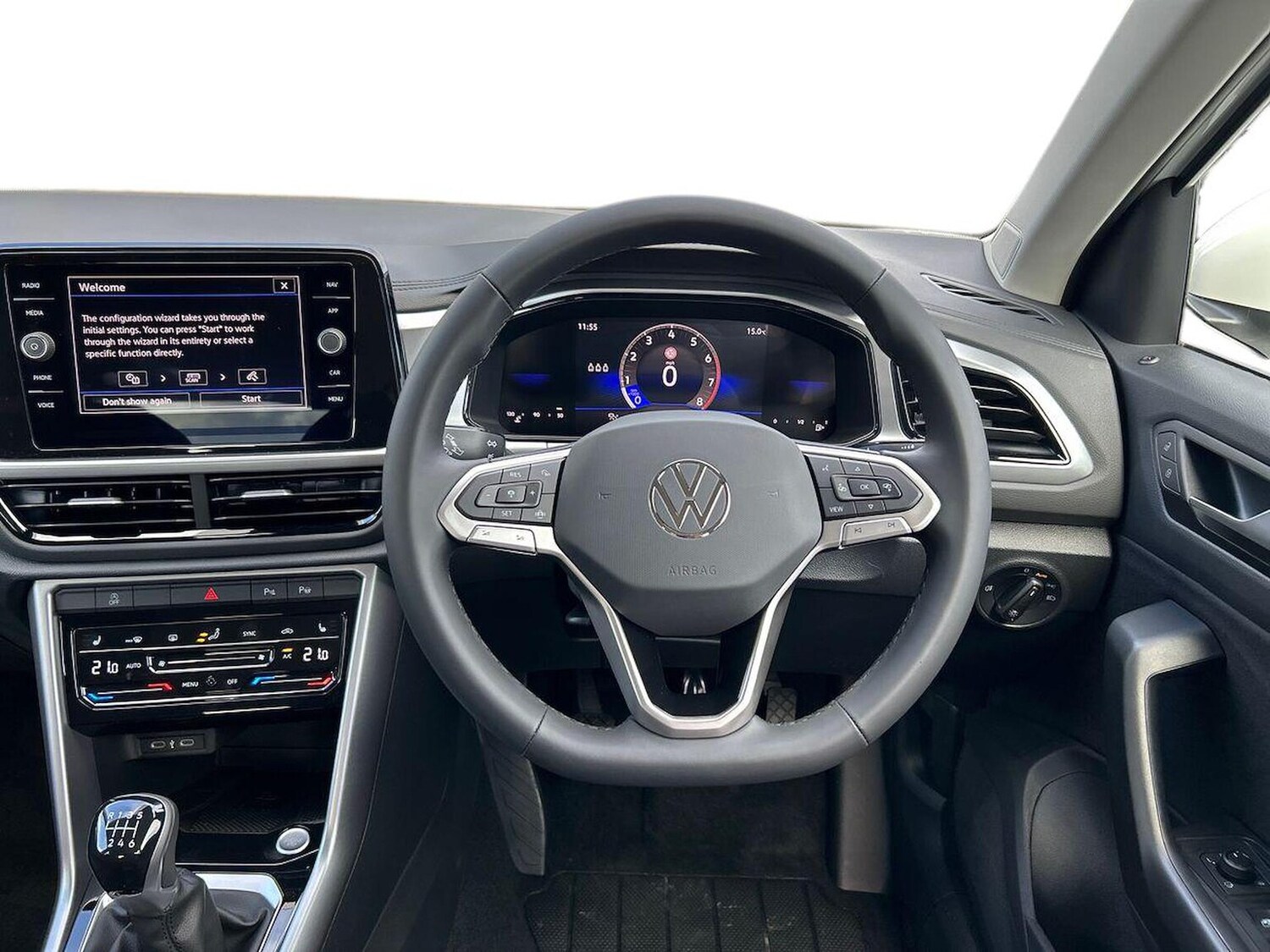 Used Volkswagen T-Roc 2025 for sale - 76212022: Photo 9